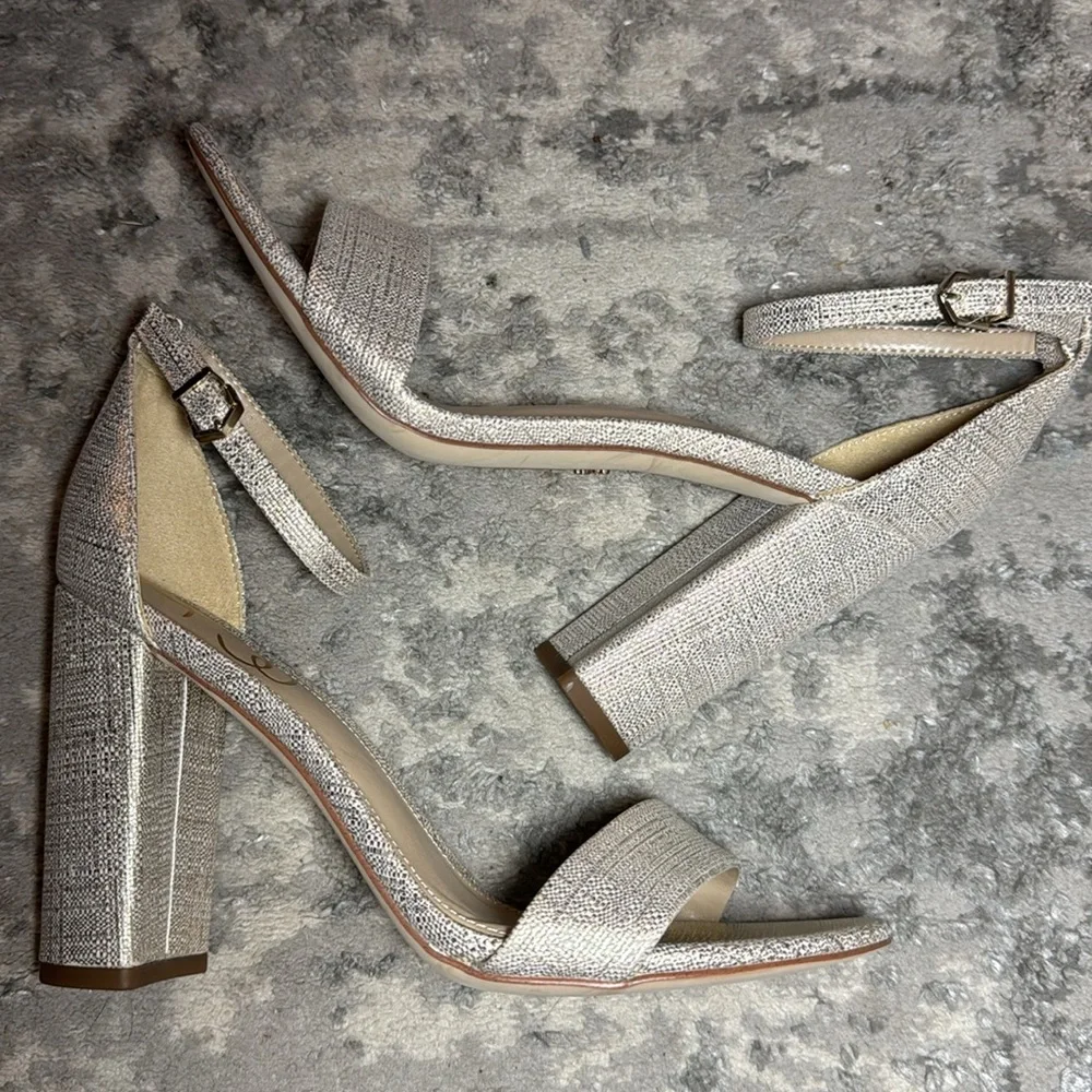 Sam Edelman Yaro Block Heel Sandals Champagne/Light Gold Size 8 New - Picture 3 of 6